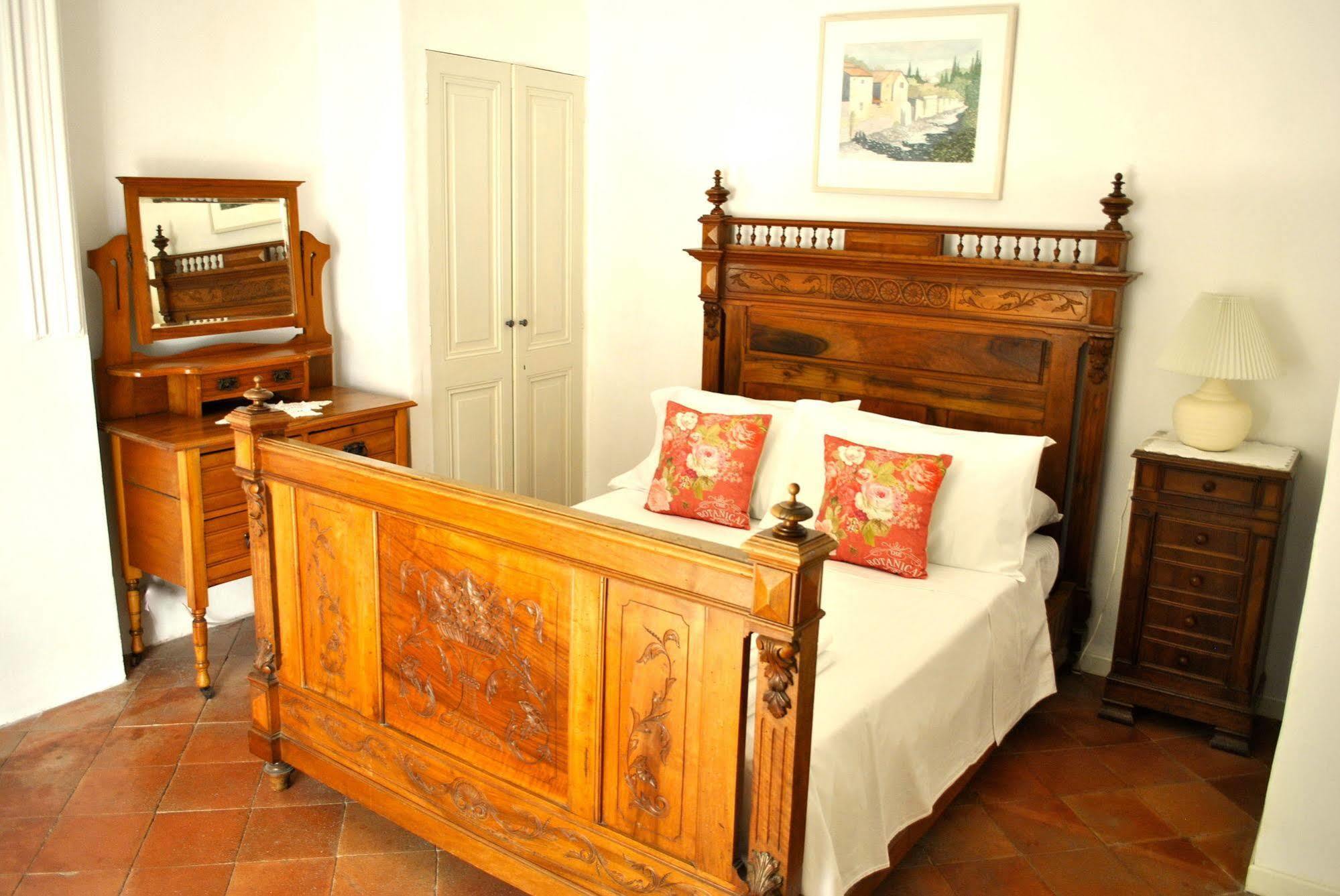 L'Ancienne Boulangerie Bed and Breakfast Caunes-Minervois Exteriör bild
